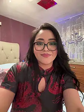 MyHoneyFrida online show from 12.19.25