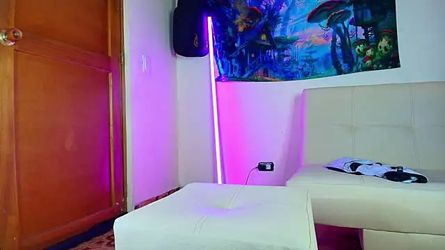 Snapshot of Zoldyck_420 chatting on 09.09.25 Zoldyck 420 online show from 09.09.25