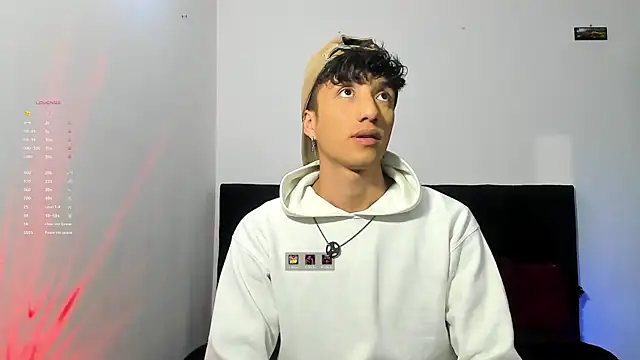 Snapshot of mhatias_ chatting on 01.07.26 mhatias online show from 01.07.26