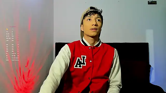 Snapshot of mhatias_ chatting on 01.08.26 mhatias online show from 01.08.26