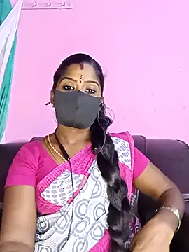 Snapshot of tamilammukuttyy chatting on 09.11.25 tamilammukuttyy online show from 09.11.25