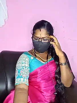 Snapshot of tamilammukuttyy chatting on 09.13.25 tamilammukuttyy online show from 09.13.25