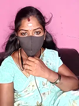 Snapshot of tamilammukuttyy chatting on 09.21.25 tamilammukuttyy online show from 09.21.25