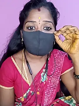 Snapshot of tamilammukuttyy chatting on 10.22.25 tamilammukuttyy online show from 10.22.25