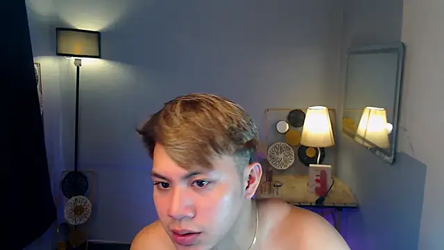 Urfucker drei online show from 09.27.25