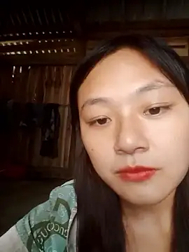 mai-xinh online show from 10.03.25