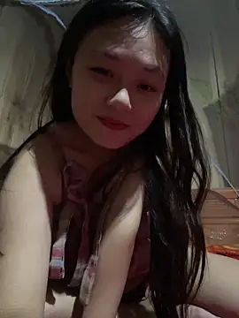 mai-xinh online show from 10.19.25