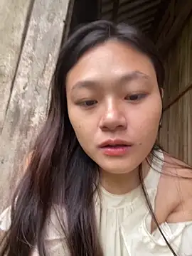 mai-xinh online show from 11.08.25