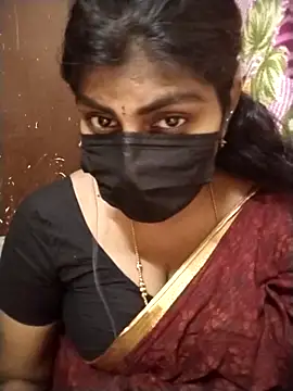 Nithiila online show from 11.15.25