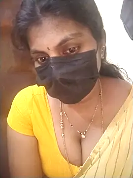 Nithiila online show from 04.24.26