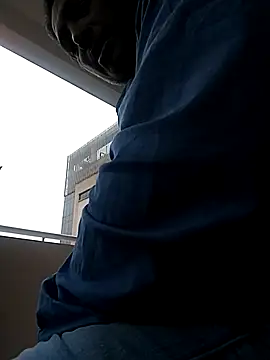 Snapshot of bisexdon chatting on 09.19.25 bisexdon online show from 09.19.25