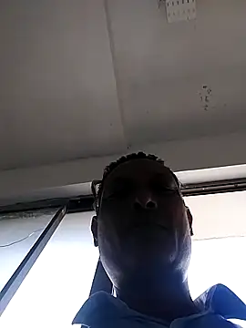 Snapshot of bisexdon chatting on 10.06.25 bisexdon online show from 10.06.25