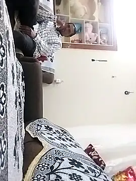 Snapshot of bisexdon chatting on 10.27.25 bisexdon online show from 10.27.25