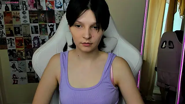 AudreyyKim online show from 09.18.25