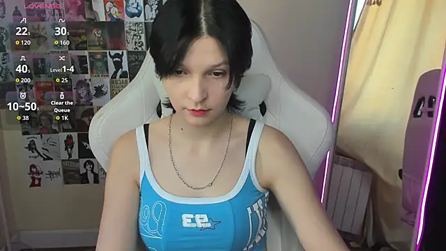 AudreyyKim online show from 10.15.25