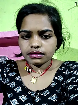 Snapshot of Bebo_Sweety143 chatting on 09.24.25 Bebo Sweety143 online show from 09.24.25