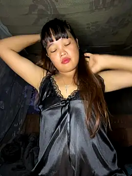 delwyn- online show from 10.14.25