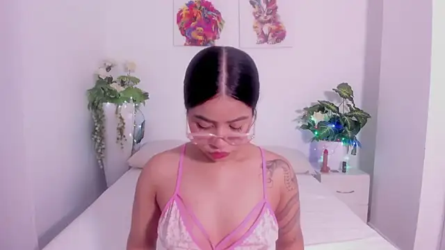 LiilithNova online show from 09.30.25