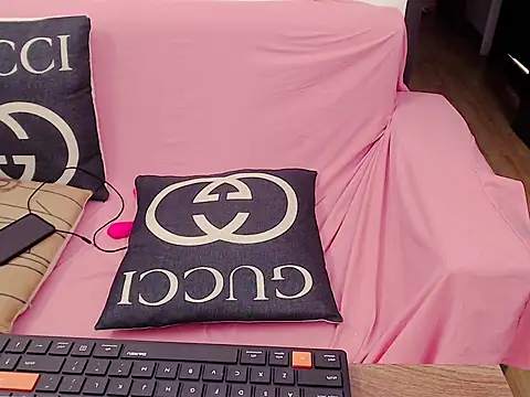 Funnygirl 9x online show from 05.08.26