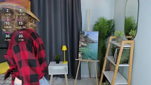 HollieCollelo online show from 11.02.25