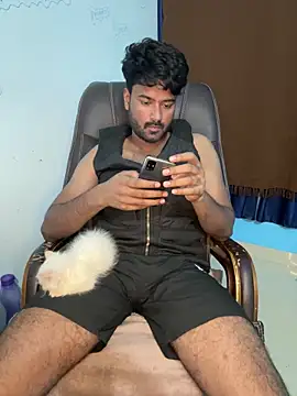 Snapshot of MeekBatgirl chatting on 11.16.25 MeekBatgirl online show from 11.16.25