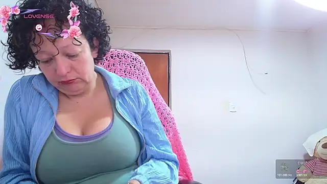 Miss Oriana online show from 10.24.25