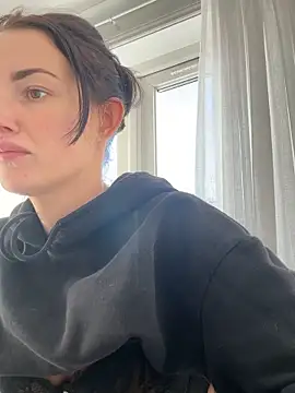 Remirosee online show from 11.26.25