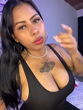 Michluxe 69 online show from 10.20.25