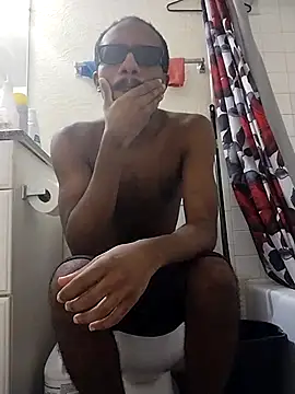 Snapshot of moneybaggtj chatting on 09.09.25 moneybaggtj online show from 09.09.25