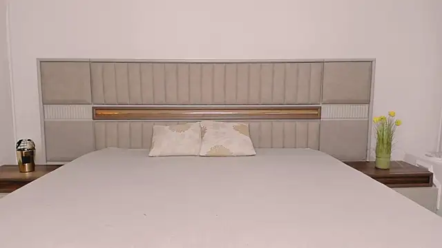 ClaudiaMilf online show from 09.27.25