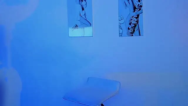 Snapshot of Roseaurora chatting on 11.05.25 Roseaurora online show from 11.05.25