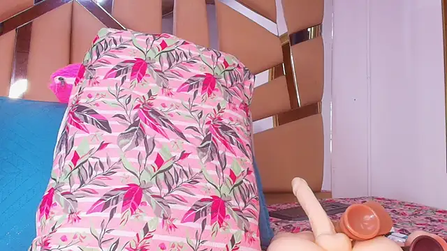 sweegirl69 online show from 09.14.25