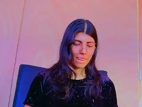 Snapshot of Candy_sexyhot01 chatting on 12.16.25 Candy sexyhot01 online show from 12.16.25