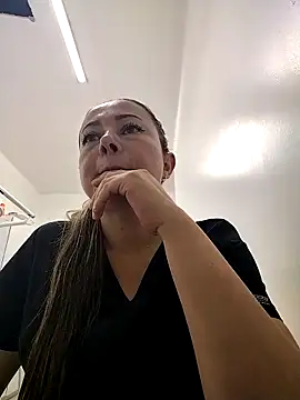 Madisson-04  online show from 12.03.25