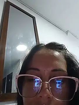 MiaForever1 online show from 06.18.26