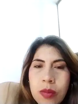 Snapshot of Camila_latina_0 chatting on 09.18.25 Camila latina 0 online show from 09.18.25