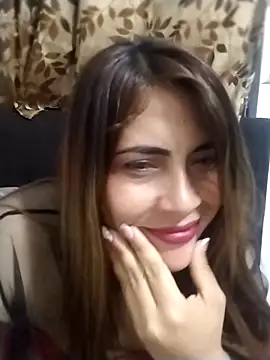 Snapshot of Camila_latina_0 chatting on 11.23.25 Camila latina 0 online show from 11.23.25