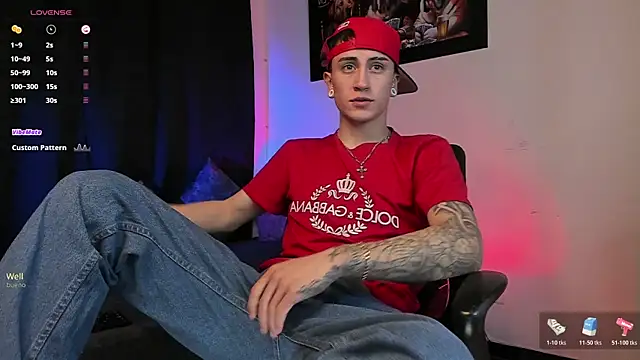 Snapshot of Sebas_maverick chatting on 10.26.25 Sebas maverick online show from 10.26.25