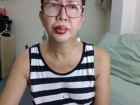 Snapshot of radar777 chatting on 11.02.25 radar777 online show from 11.02.25