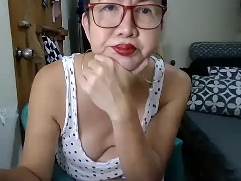 Snapshot of radar777 chatting on 11.22.25 radar777 online show from 11.22.25