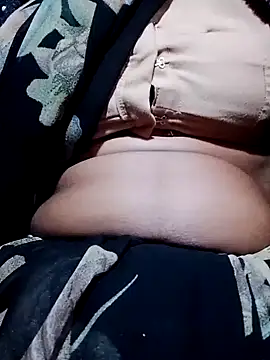 Snapshot of cutrashmi_hot47 chatting on 12.15.25 cutrashmi hot47 online show from 12.15.25