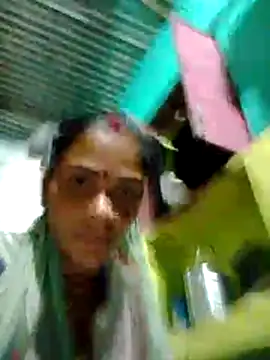Snapshot of H_seema chatting on 10.31.25 H seema online show from 10.31.25