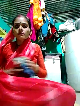 Snapshot of H_seema chatting on 11.04.25 H seema online show from 11.04.25