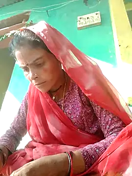 Snapshot of H_seema chatting on 02.15.26 H seema online show from 02.15.26