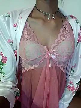 Snapshot of BunnyBloom25 chatting on 10.03.25 BunnyBloom25 online show from 10.03.25