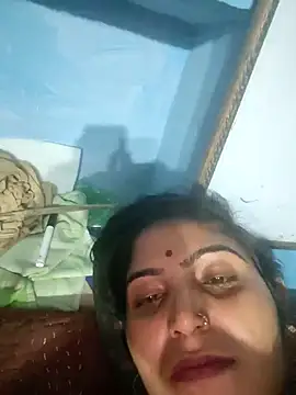 LUCKY cut online show from 11.02.25