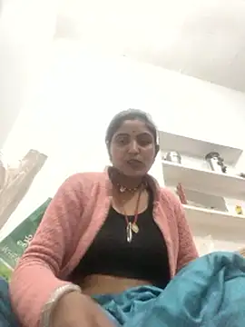 LUCKY cut online show from 02.02.26