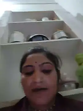 Snapshot of LUCKY_cut chatting on 07.08.26 LUCKY cut online show from 07.08.26