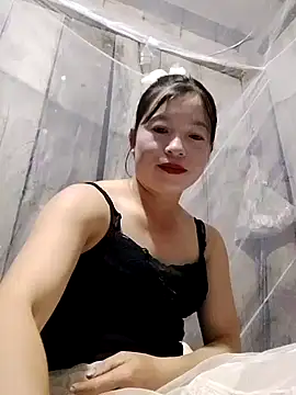 Snapshot of samsam-bae chatting on 09.16.25 samsam-bae online show from 09.16.25