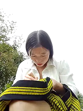 Snapshot of samsam-bae chatting on 09.25.25 samsam-bae online show from 09.25.25